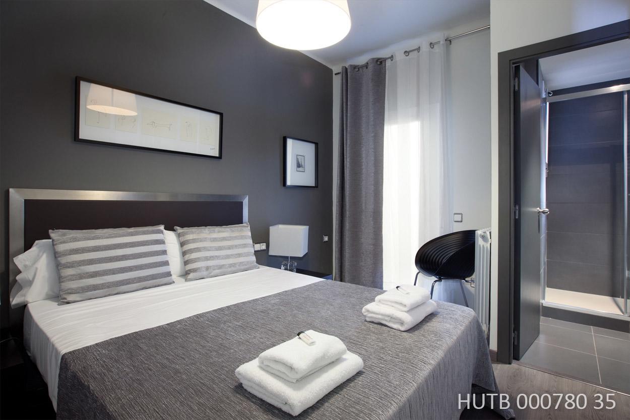 Alcam Encants Plus Barcelona Exterior photo